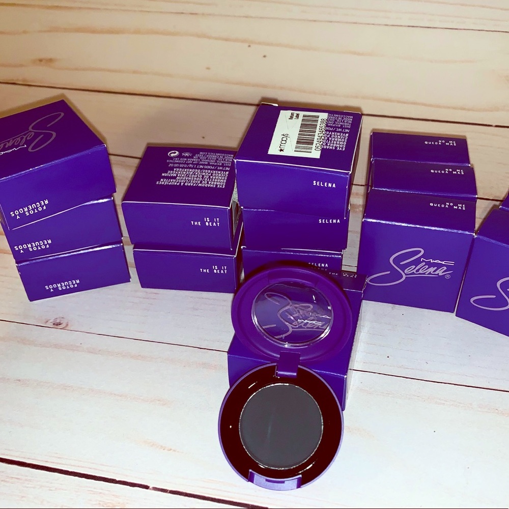 MAC 🔥LIMITED EDITION🔥 Selena Collection
